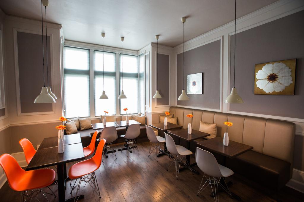 Holtwhites Hotel Enfield Esterno foto